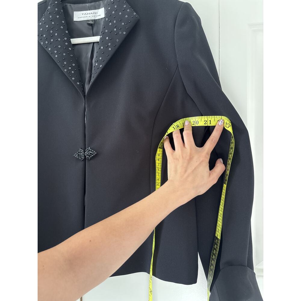 Tahari Black Beaded Lapel Blazer Size 14 - Picture 8 of 11